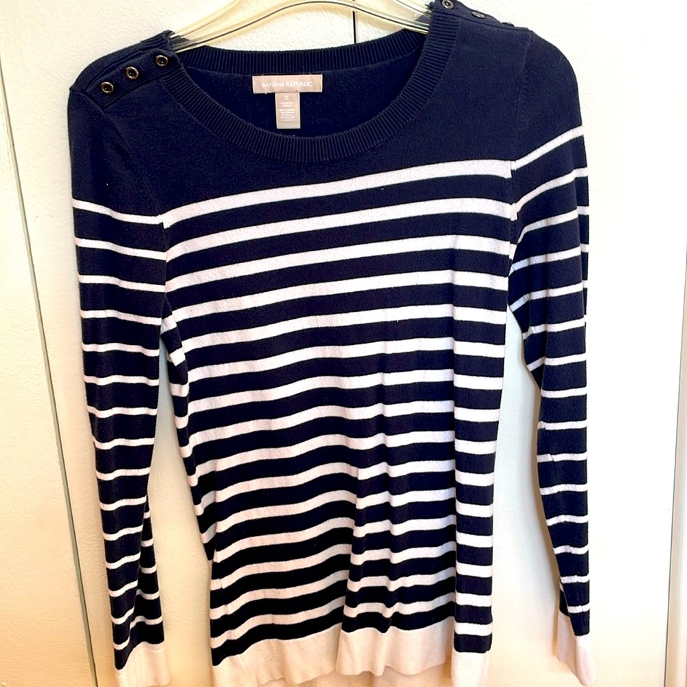 Banana Republic blue/white striped sweater